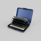 Porte Cartes Métal Bleu Homme — gros plan sur la matière aluminium anodisé brossé