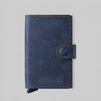 Porte Cartes Cuir Bleu Homme — gros plan sur la matière cuir pleine fleur avec veinures