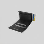 Porte Cartes Cuir Homme Noir — gros plan sur la matière cuir lisse